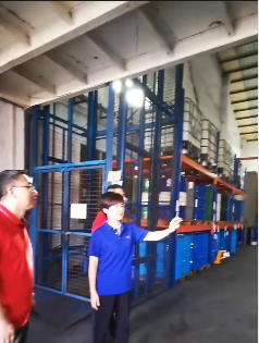 倉庫環境（寫文章）